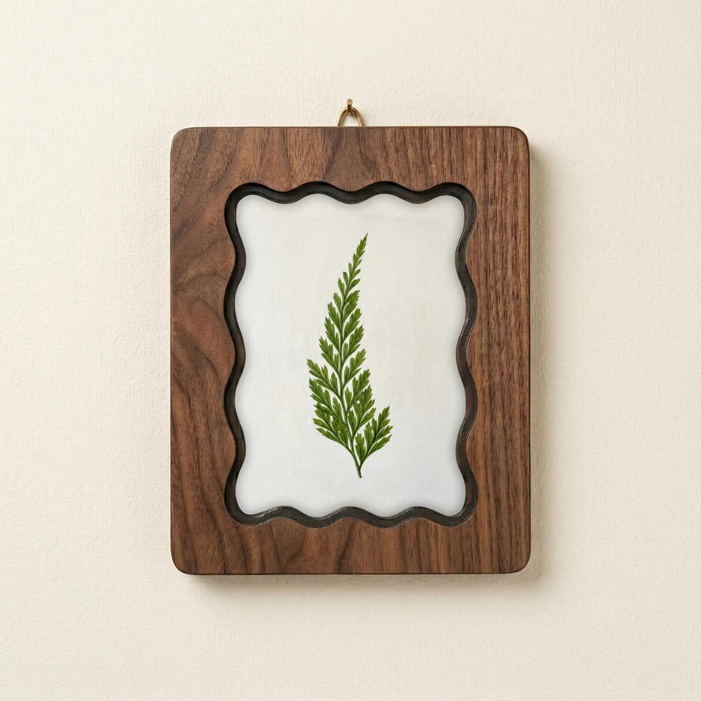 Green Fern Leaf Pressed Wall Art, Scalloped Walnut Plywood Frame, Botanical Fern Home Decor, 3-Layer Wood Foliage Artwork, Nature Lover Gift